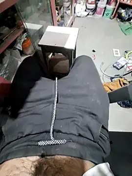 Snapshot of dickerdaddy25 chatting on 01/17/25, 09:49 dickerdaddy25 online show from 01/17/25, 09:49