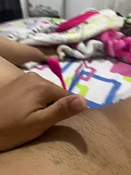 ANYLU19 online show from 12/29/24, 03:57