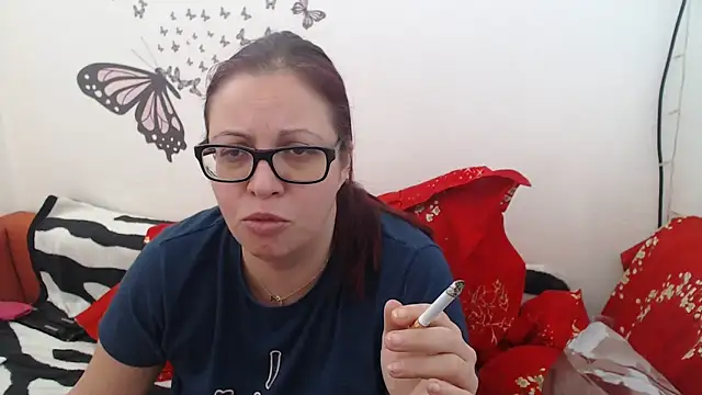Snapshot of LadyHellene chatting on 02/25/25, 10:37 LadyHellene online show from 02/25/25, 10:37