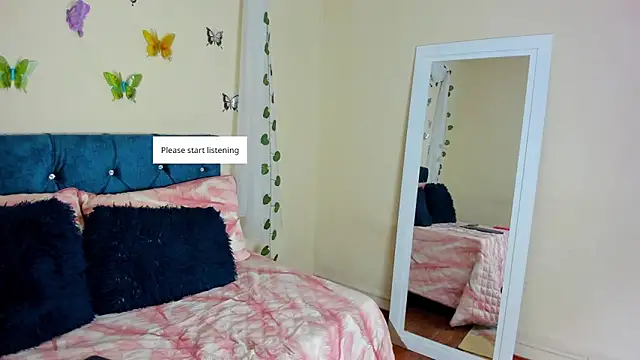 cristalwalker   online show from 09/14/25, 10:25