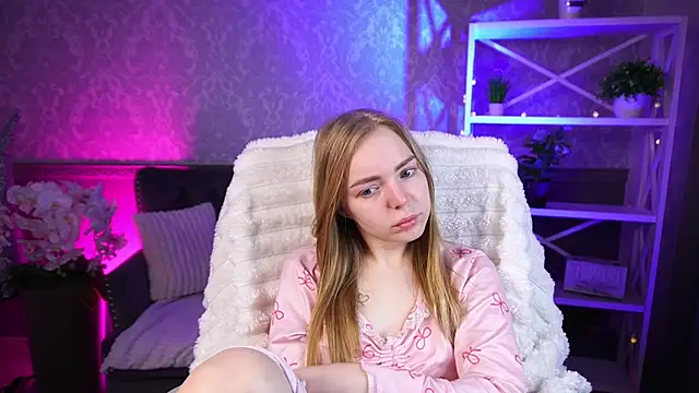 EmilySunshineS online show from 03/31/26, 06:58