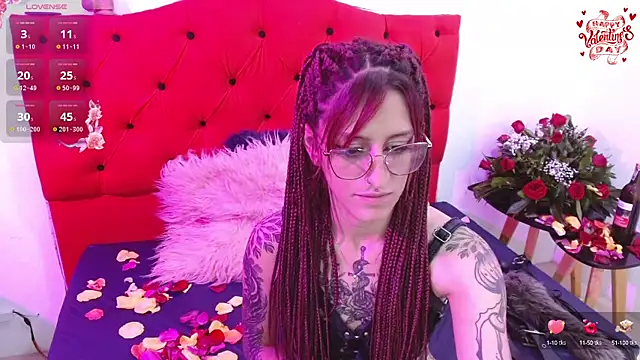 Sofi F w online show from 02/14/25, 01:02