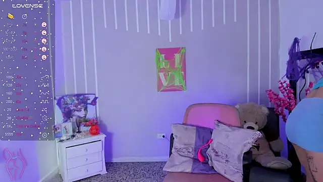 Snapshot of Andy_Gamboa chatting on 10/08/25, 01:31 Andy Gamboa online show from 10/08/25, 01:31