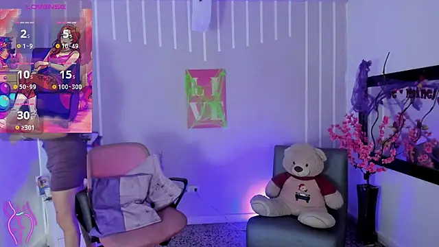 Snapshot of Andy_Gamboa chatting on 10/11/25, 01:31 Andy Gamboa online show from 10/11/25, 01:31