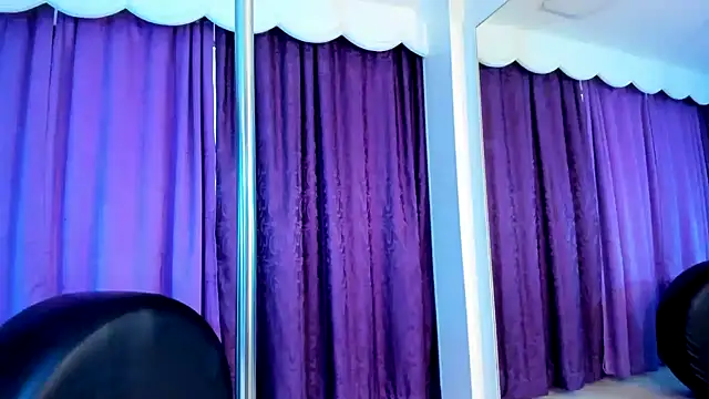 Coral Gibson online show from 02/27/25, 09:36