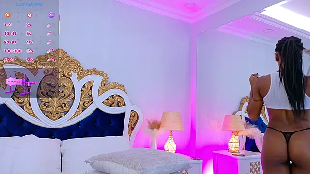 AshleyFerri online show from 12/05/25, 11:19