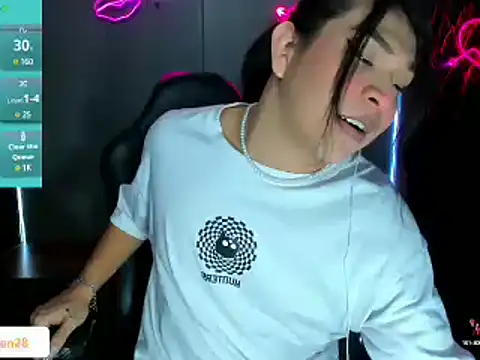 miavalentinaaa online show from 01/25/25, 12:17