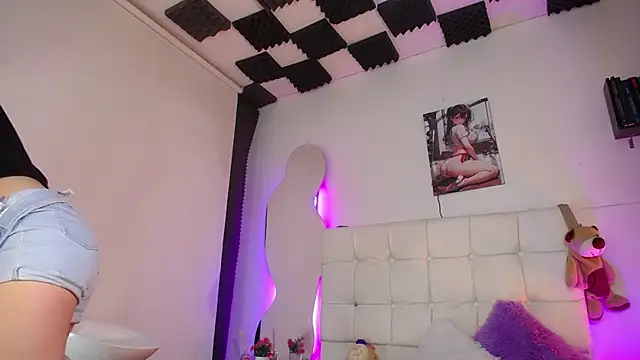 Snapshot of kaoz_36 chatting on 01/04/25, 07:44 kaoz 36 online show from 01/04/25, 07:44