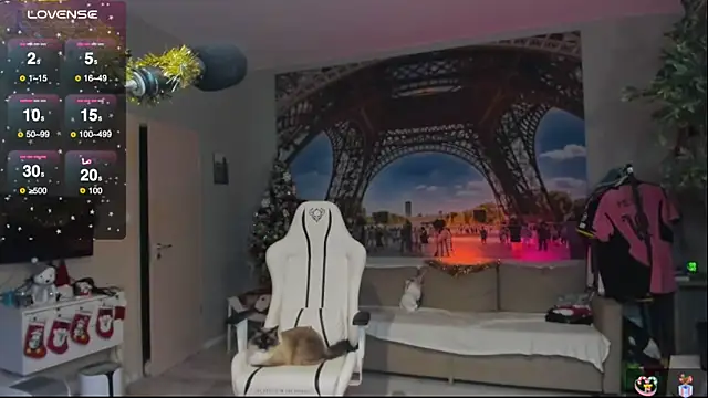 Snapshot of kingjamesuk chatting on 12/21/24, 02:26 kingjamesuk online show from 12/21/24, 02:26