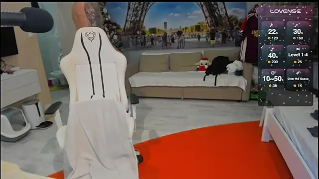 Snapshot of kingjamesuk chatting on 01/07/25, 09:35 kingjamesuk online show from 01/07/25, 09:35