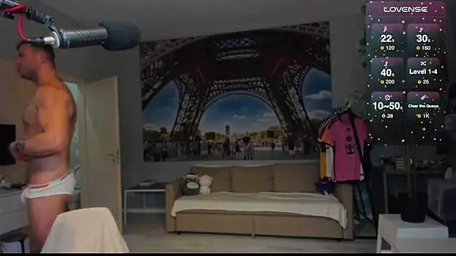 Snapshot of kingjamesuk chatting on 01/13/25, 09:09 kingjamesuk online show from 01/13/25, 09:09