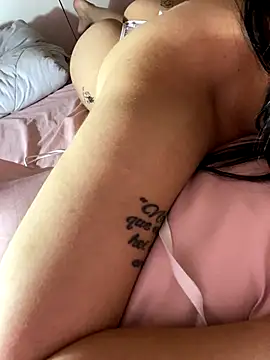 Vicvic69dp online show from 11/16/25, 10:26