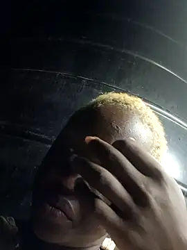 Snapshot of Crazybitchtheanalgoddess4 chatting on 12/19/24, 03:07 Crazybitchtheanalgoddess4 online show from 12/19/24, 03:07