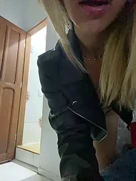 Carolinen online show from 01/22/25, 10:59