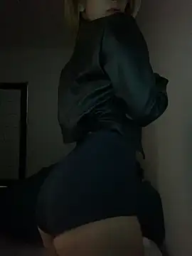 Carolinen online show from 02/06/25, 03:48