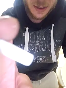 Snapshot of Alexxxmaster1312 chatting on 02/02/26, 09:24 Alexxxmaster1312 online show from 02/02/26, 09:24