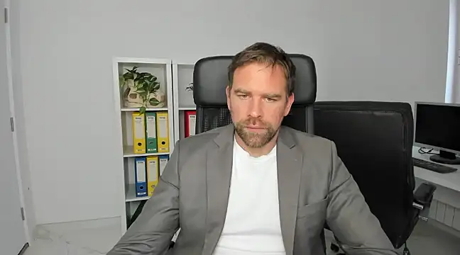 John-E-Dough online show from 12/07/24, 08:44