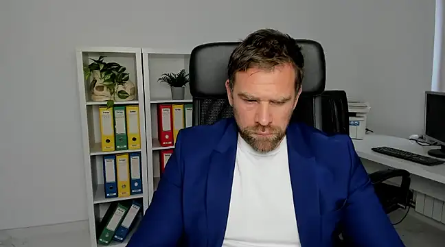 John-E-Dough online show from 12/12/24, 08:47