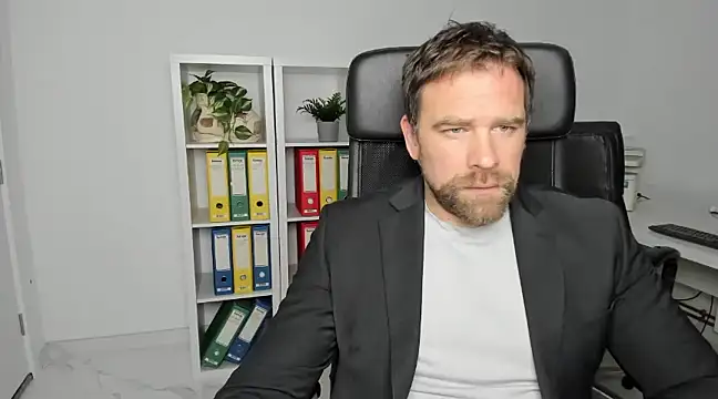 John-E-Dough online show from 12/17/24, 05:07