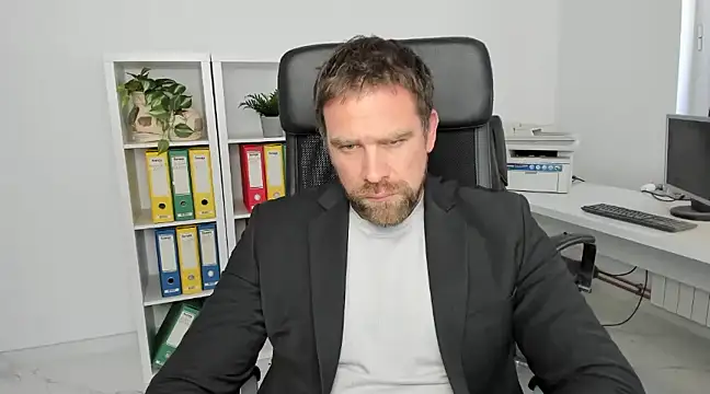 John-E-Dough online show from 12/19/24, 07:18