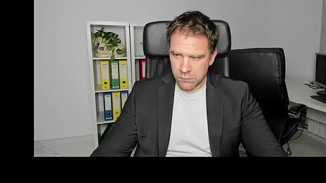 John-E-Dough online show from 12/22/24, 04:06