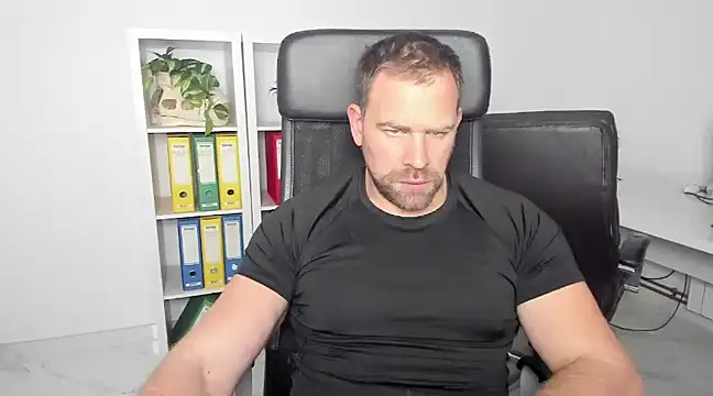 John-E-Dough online show from 01/05/25, 05:41