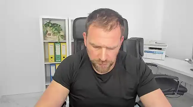 John-E-Dough online show from 01/11/25, 08:33