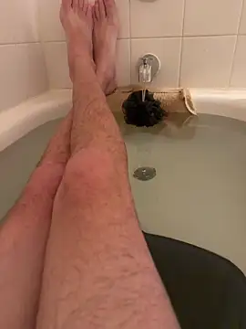 Snapshot of dontjudgemeh chatting on 03/24/26, 10:04 dontjudgemeh online show from 03/24/26, 10:04