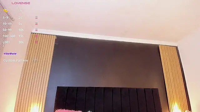 sweetsofia18 online show from 12/04/25, 10:51