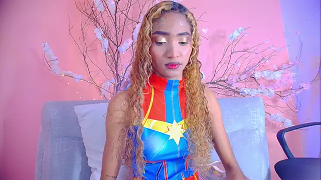 Charlotte Love10 online show from 10/31/25, 12:17