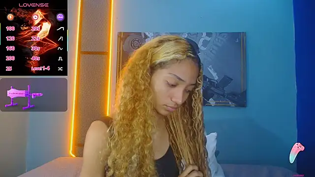 Charlotte Love10 online show from 11/06/25, 11:44