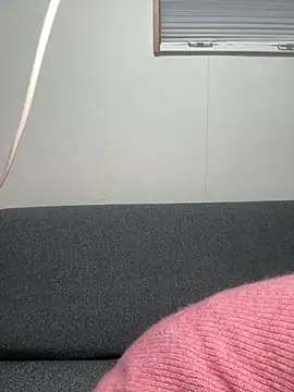 -x MIU x online show from 02/05/26, 10:09