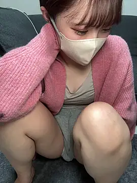 -x MIU x online show from 02/25/26, 10:03