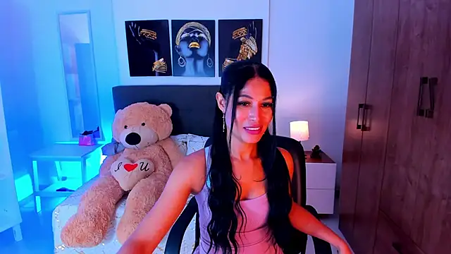 Snapshot of saralife chatting on 03/13/25, 04:23 saralife online show from 03/13/25, 04:23