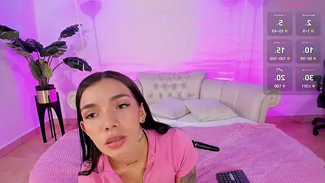 Mollymoon1 online show from 12/30/24, 07:00