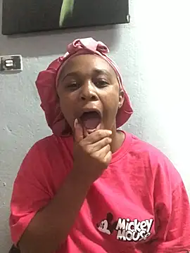 Pearl 00 online show from 01/09/26, 12:08