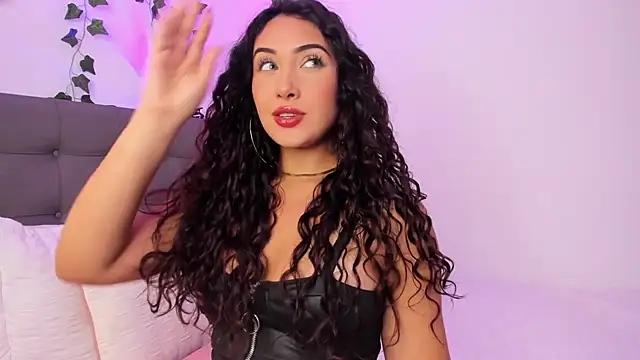 Snapshot of charlotte_james0 chatting on 03/02/25, 02:08 charlotte james0 online show from 03/02/25, 02:08