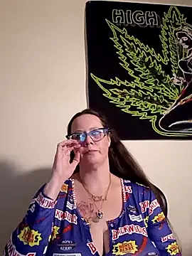 TheGoldenLotus online show from 03/05/25, 11:17