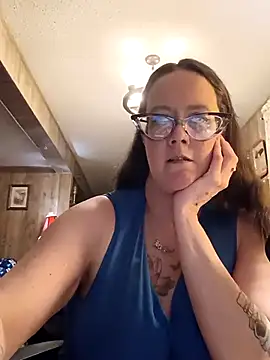 TheGoldenLotus online show from 04/13/26, 03:34
