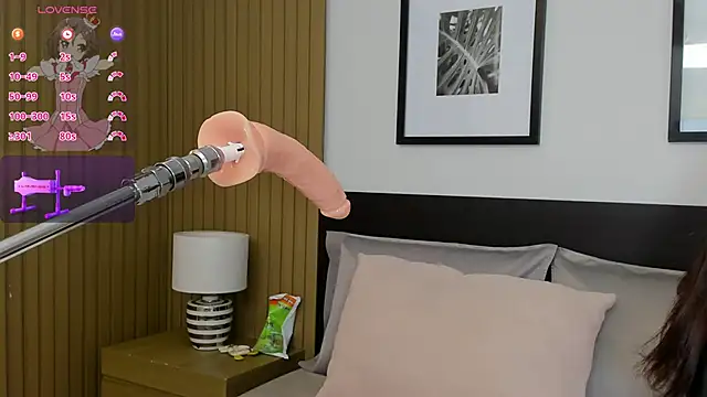 doll bella  online show from 04/18/26, 07:51