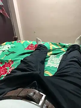 desiduzz21 online show from 10/15/25, 03:45