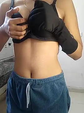 Cute ritu0 online show from 02/01/25, 07:47