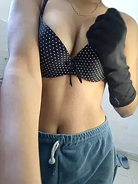 Cute ritu0 online show from 02/24/25, 09:00