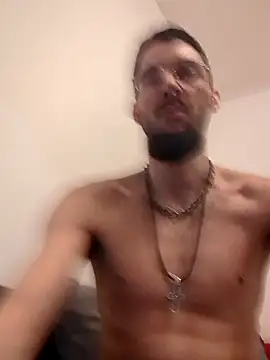 Snapshot of casualtimepassenger chatting on 01/25/25, 06:02 casualtimepassenger online show from 01/25/25, 06:02