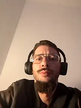 Snapshot of casualtimepassenger chatting on 01/26/25, 10:55 casualtimepassenger online show from 01/26/25, 10:55