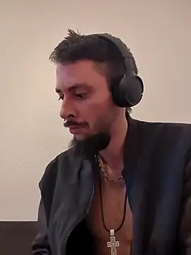 Snapshot of casualtimepassenger chatting on 01/26/25, 02:30 casualtimepassenger online show from 01/26/25, 02:30