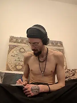 Snapshot of casualtimepassenger chatting on 02/24/25, 10:36 casualtimepassenger online show from 02/24/25, 10:36