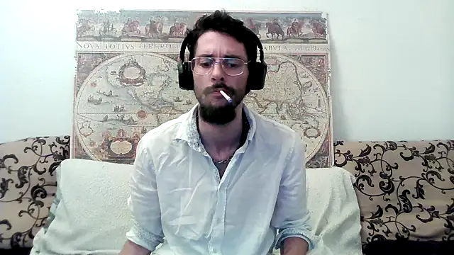 Snapshot of casualtimepassenger chatting on 03/02/25, 07:23 casualtimepassenger online show from 03/02/25, 07:23