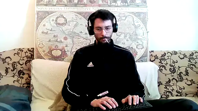 Snapshot of casualtimepassenger chatting on 03/06/25, 08:52 casualtimepassenger online show from 03/06/25, 08:52