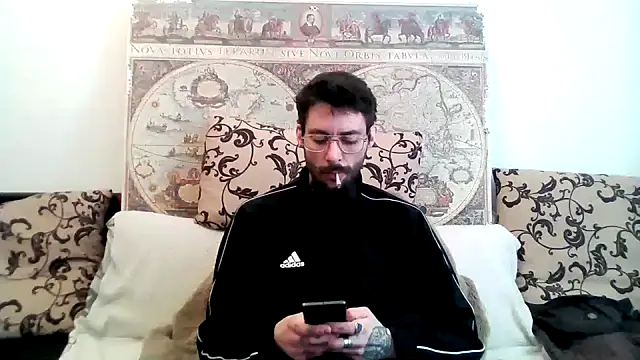 Snapshot of casualtimepassenger chatting on 03/10/25, 08:04 casualtimepassenger online show from 03/10/25, 08:04